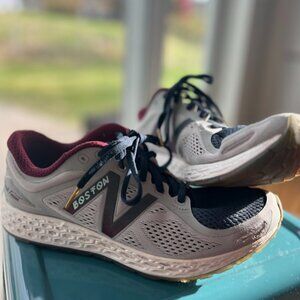New Balance Fresh Foam Zante V2 Boston Marathon Womens  * Size 8.5 B